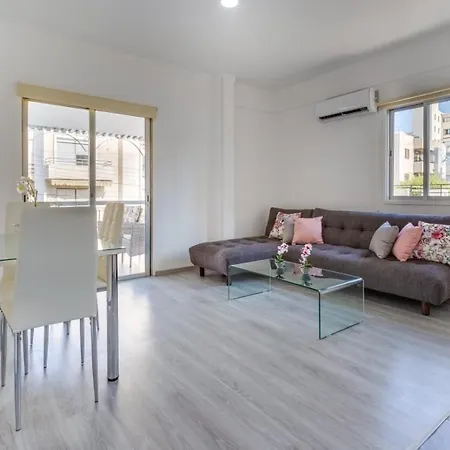 Downtown Apartment